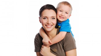 What Does the Sense of Touch Have to Do With Marketing Your Pharmacy? by Elements magazine | pbahealth.com