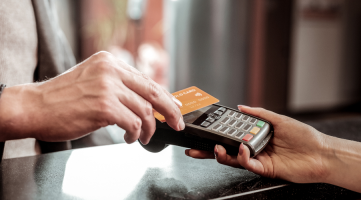 Contactless Payment Methods: What Retail Pharmacies Should Know